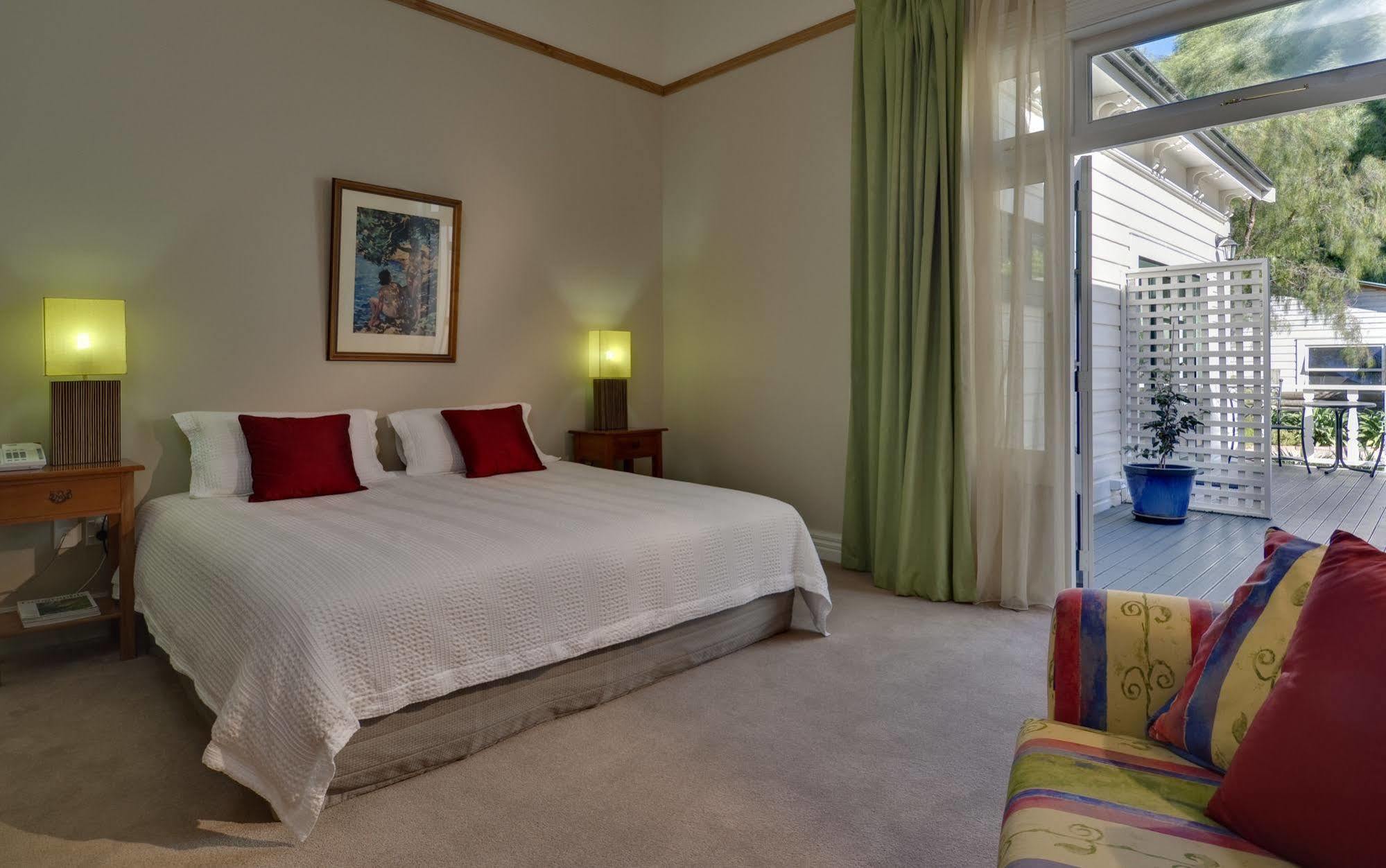 The Peppertree Luxury Accommodation Blenheim Exterior photo