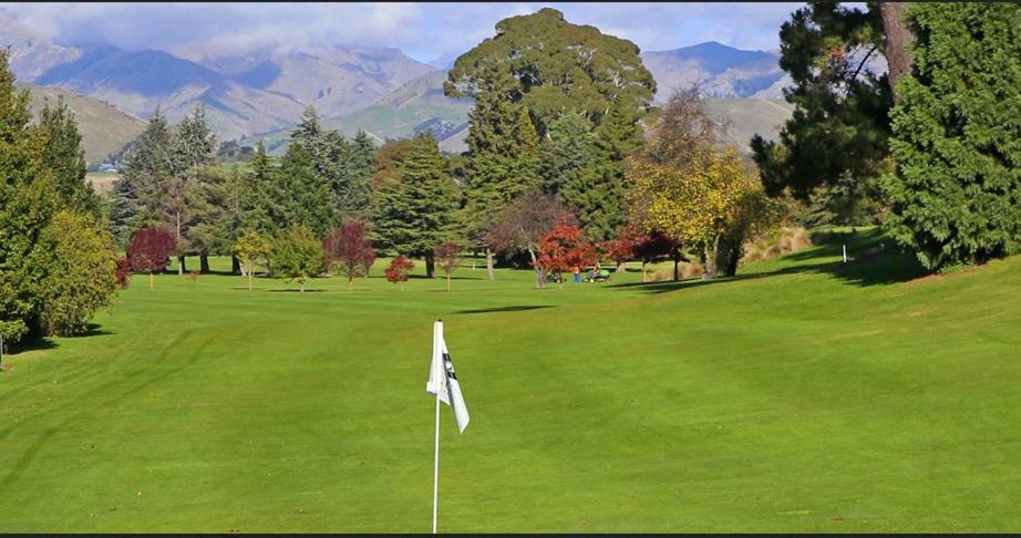 The Peppertree Luxury Accommodation Blenheim Exterior photo
